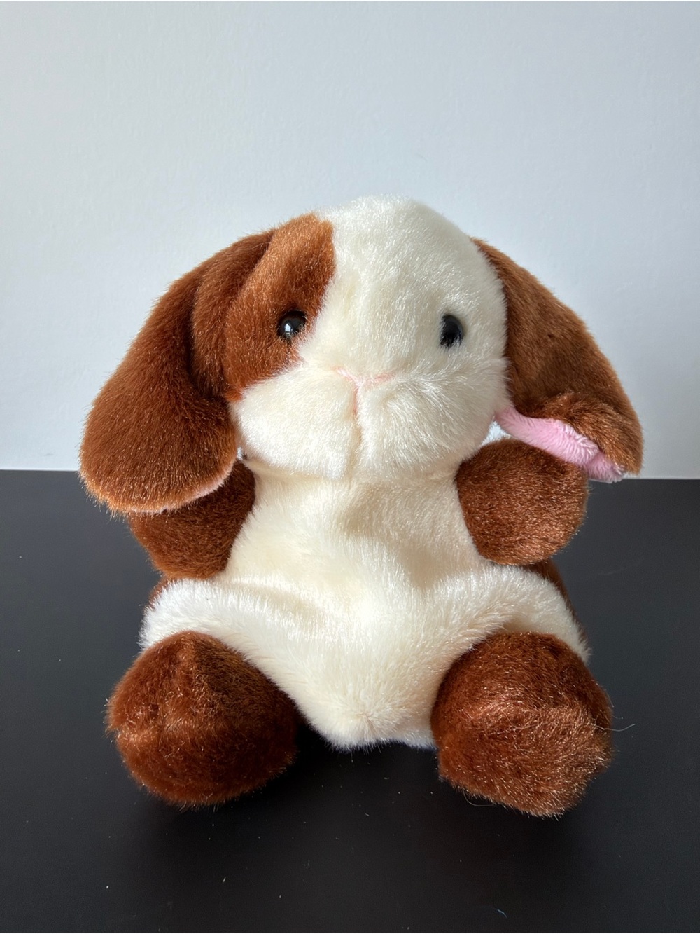 Palm Pals Clover the Bunny